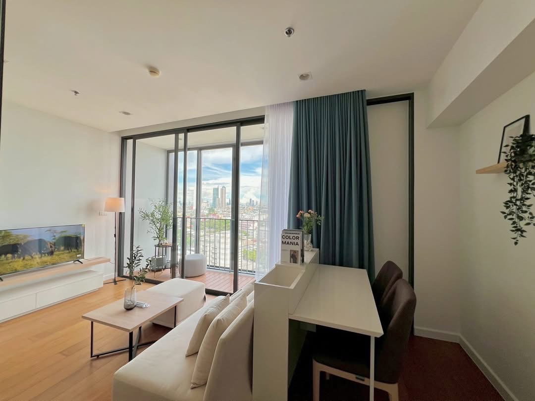 picture MN3607 Bright Wongwian Yai Full Furnitured and electrical - 3/6