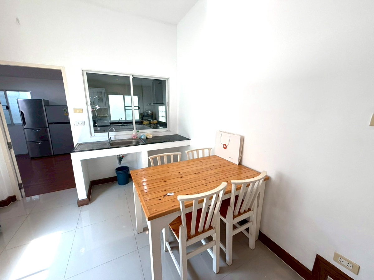 รูป  บ้านในโครงการพร้อมเข้าอยู่    ระบบรักษาความปลอดภัย 24 ชม ใกล้ศูนย์ราชการ ศูนย์การค้า  เซนทรัลเฟส    #C3MG100307 - รูปที่ 7/17