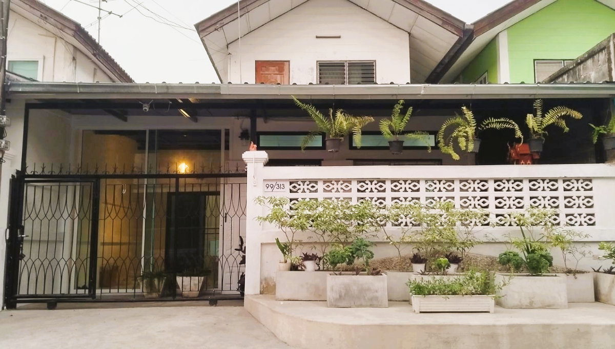picture House for rent near Zeer, Future Park, Bangkok University - 1/2