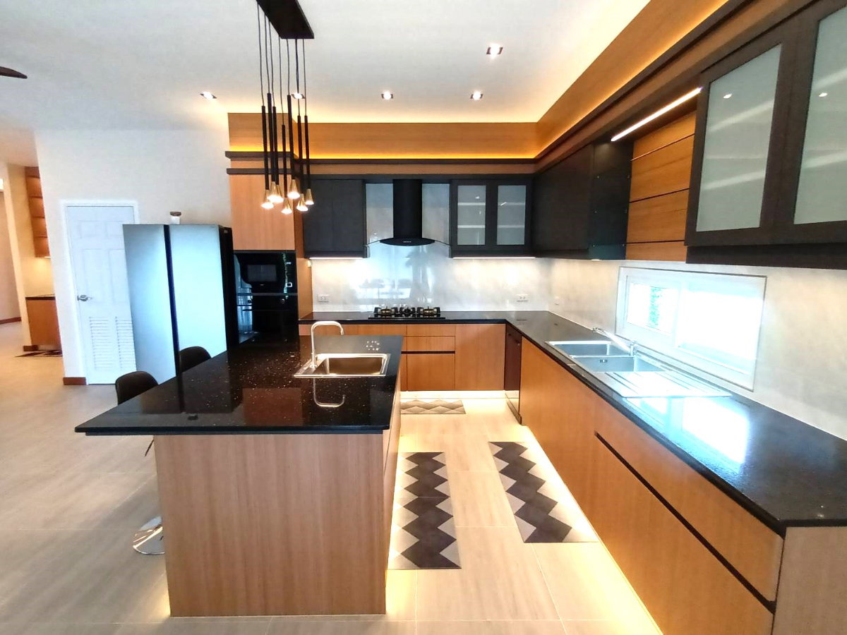 รูป   บ้านทำเลชานเมือง หลังบ้านติดแม่น้ำ วิวสวย อากาศดีน่าอยู่เงียบสงบเป็นส่วนตัว  ห่างจากเซนทรัลเฟส 15-20 นาที  #ADK-V0026 - รูปที่ 11/24