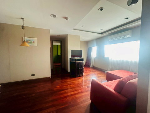 Call : 089-899-4482 Condo Lumpini Ville Cultural Center 60 sq.m 8th floor North facing, Building E2, fully furnished