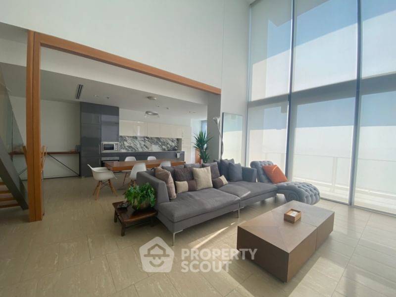 รูป คอนโดให้เช่า 3 ห้องนอน 150 ตร.ม. ที่ Northpoint Condominium ใกล้วงศ์อมาตย์ (ID 1000419) - รูปที่ 1/18