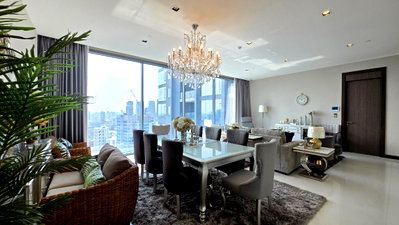 Condos for rent : Rare Large Unit for Rent at Q1 Sukhumvit | Prime Nana Location