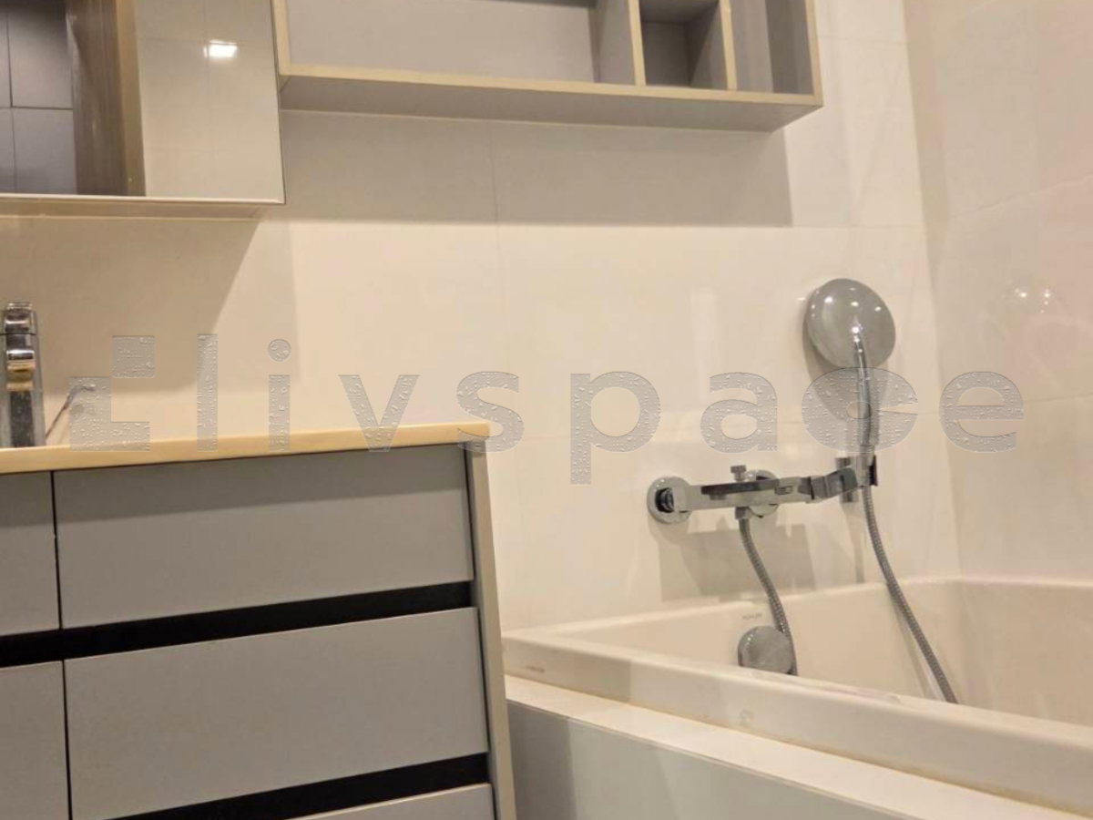 รูป ▚ LJ171ツ ขาย: HQ Thonglor ✨ 1BR 51 ตร.ม. ห้องรีโนเวทใหม่หมดทั้งห้อง ชั้นสูง ติดฟิล์มกันแดด พร้อมขาย - รูปที่ 8/9