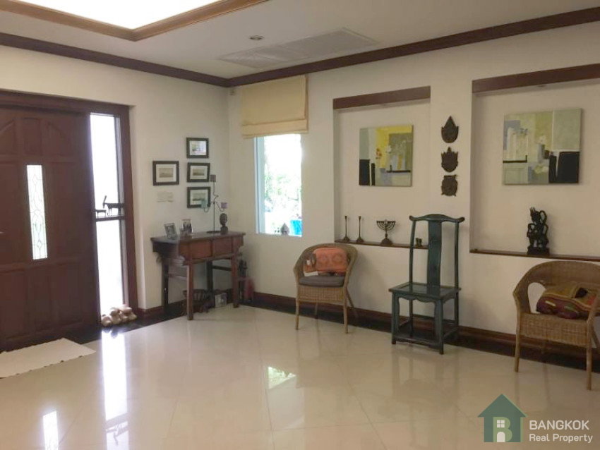รูป ให้เช่าบ้านเดี่ยวขนาดใหญ่ 4 ห้องนอน ใจกลางทองหล่อ - รูปที่ 2/9