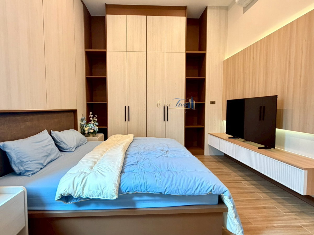 รูป วิลล่าหรู ไบบูรี่ พร้อมสระว่ายน้ำให้เช่า 4.5 ห้องนอน - รูปที่ 23/38