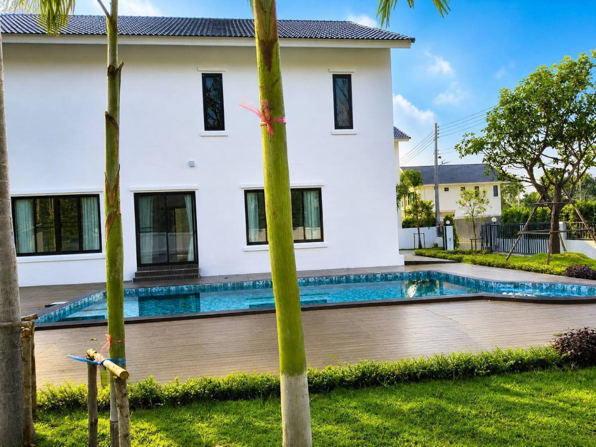 picture Newly built house near several international schools. Modern design. #CHD101819 - 4/21