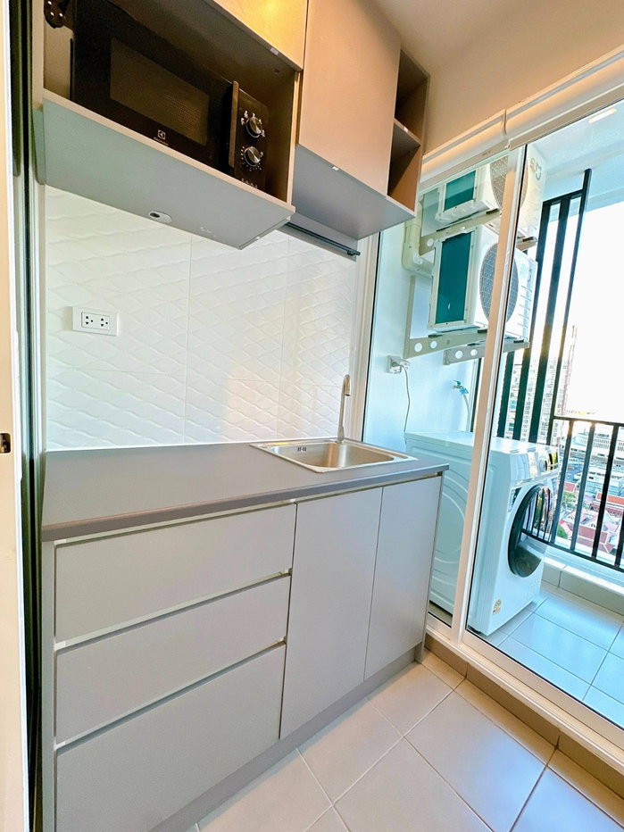 รูป Regent Home Bangna | 🚝ใกล้ BTS บางนา ห้องสวยว่างพร้อมอยู่ สนใจนัดชมห้องติดต่อเข้ามาได้เลย2026052714696 - รูปที่ 8/9