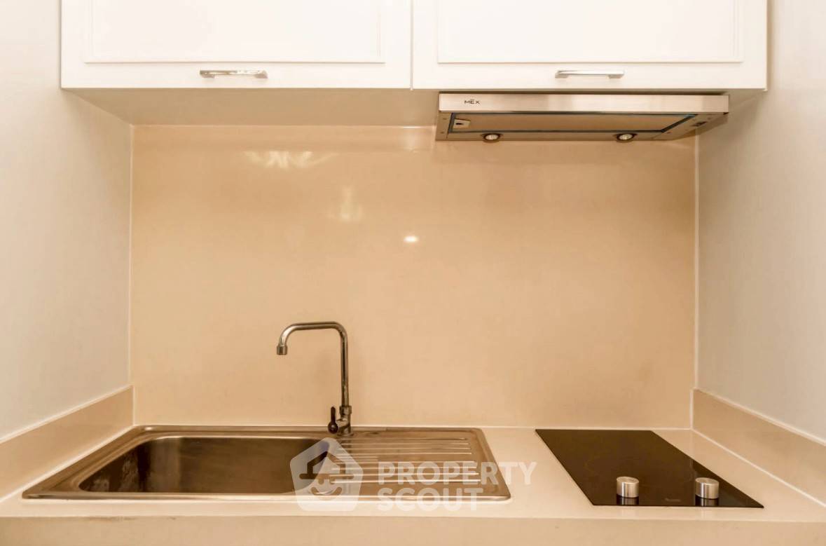 picture 2-BR Condo at Noble Ploenchit near BTS Phloen Chit (ID 2582326) - 11/19