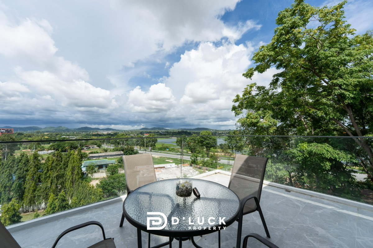 picture 4-Storey Pool Villa in Pattaya - Lake View - Ready to Move in - 8/28