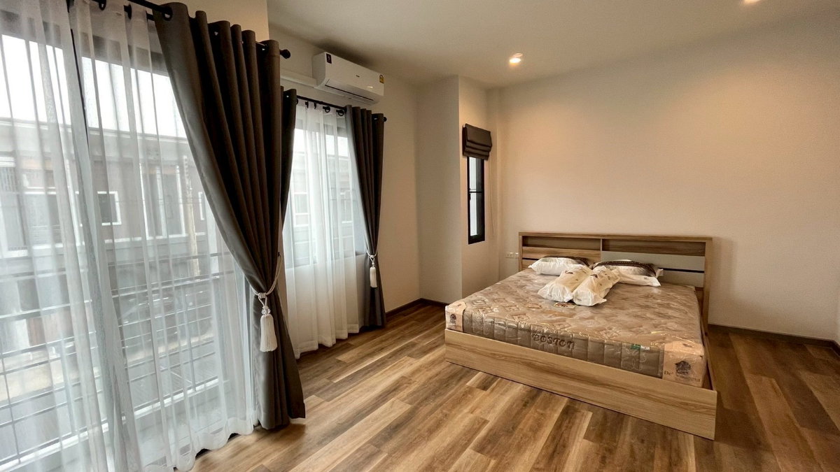รูป บ้านใหม่ให้เช่า พร้อมอยู่ | นาก้า วิลเลจ (สุขุมวิท–บางแสน) - รูปที่ 17/17