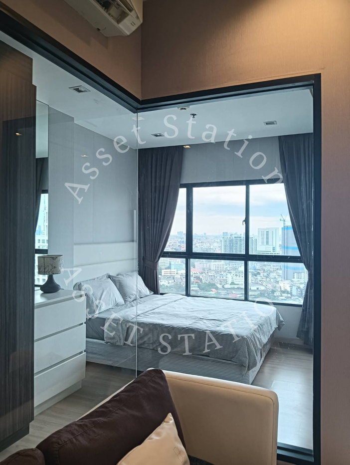 รูป 🚆 ห้ามพลาด ขายคอนโด URBANO ABSOLUTE SATHORN–TAKSIN เดินทางง่าย เชื่อมต่อสาทร–สีลม พร้อมชีวิตเมืองระดับพรีเมียม 🌃 - รูปที่ 3/9