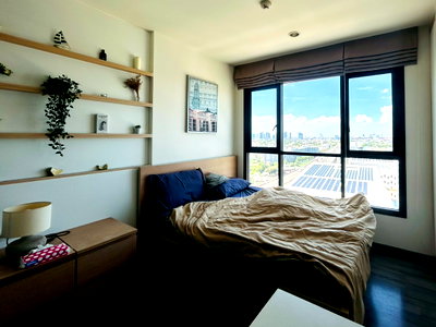 Condos for rent : Condo for rent : The Base Park East Sukhumvit 77((BTS Onnut)) MK-02  line @livingbkk