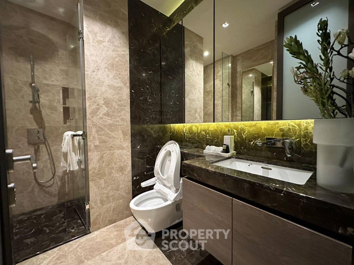 picture 2-BR Condo at 28 Chidlom near BTS Chit Lom (ID 1707817) - 7/12