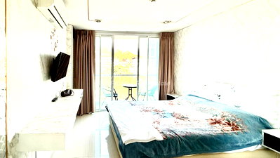Condos for sale : 🛏️ Studio - 🛁 1 Bath - 🏙️ City View - 🇹🇭 THAI name - 🏢 Art On The Hill Pattaya - Ref: AOH26