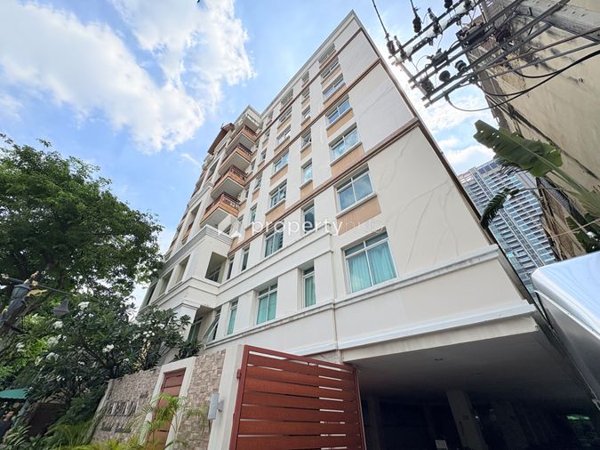 Pabhada Silom
