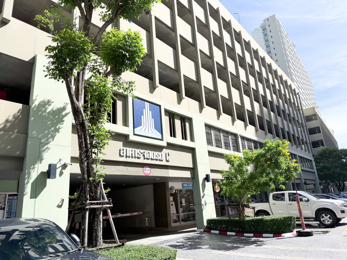 picture For sale :Lumpini Condotown Ramintra -Navamin     - 19/20