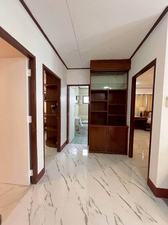 รูป ให้เช่า บ้านเดี่ยวในโครงการ ศิริวัฒนานิเวศน์ หนองหอย รีโนเวทใหม่ทั้งหลัง เฟอร์นิเจอร์และเครื่องใช้ไฟฟ้าครบ พร้อมเข้าอยู่ ใกล้ 89พลาซ่า -RW007958 - รูปที่ 11/16
