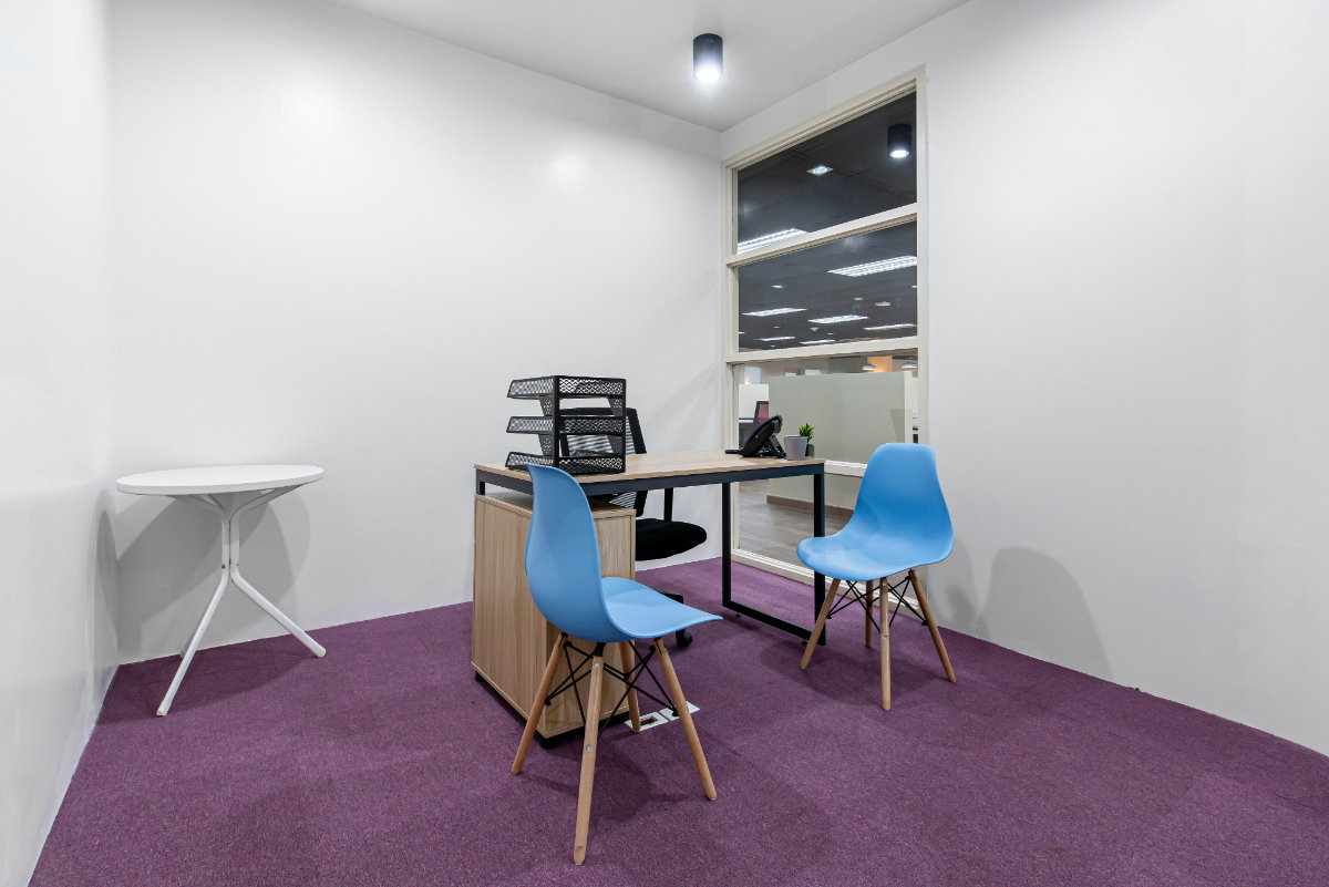 รูป Office Space แบบส่วนตัวสำหรับ 2 คน ที่ Regus Shinawatra Tower 3 - รูปที่ 2/6