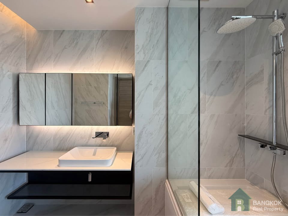 รูป ให้เช่าคอนโด 2 ห้องนอน The Room Sukhumvit 38  - รูปที่ 11/12