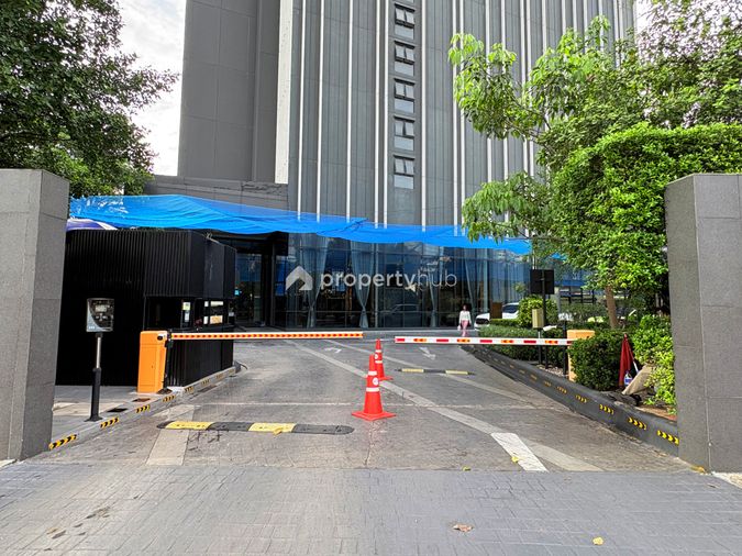 Knightsbridge Prime Sathorn