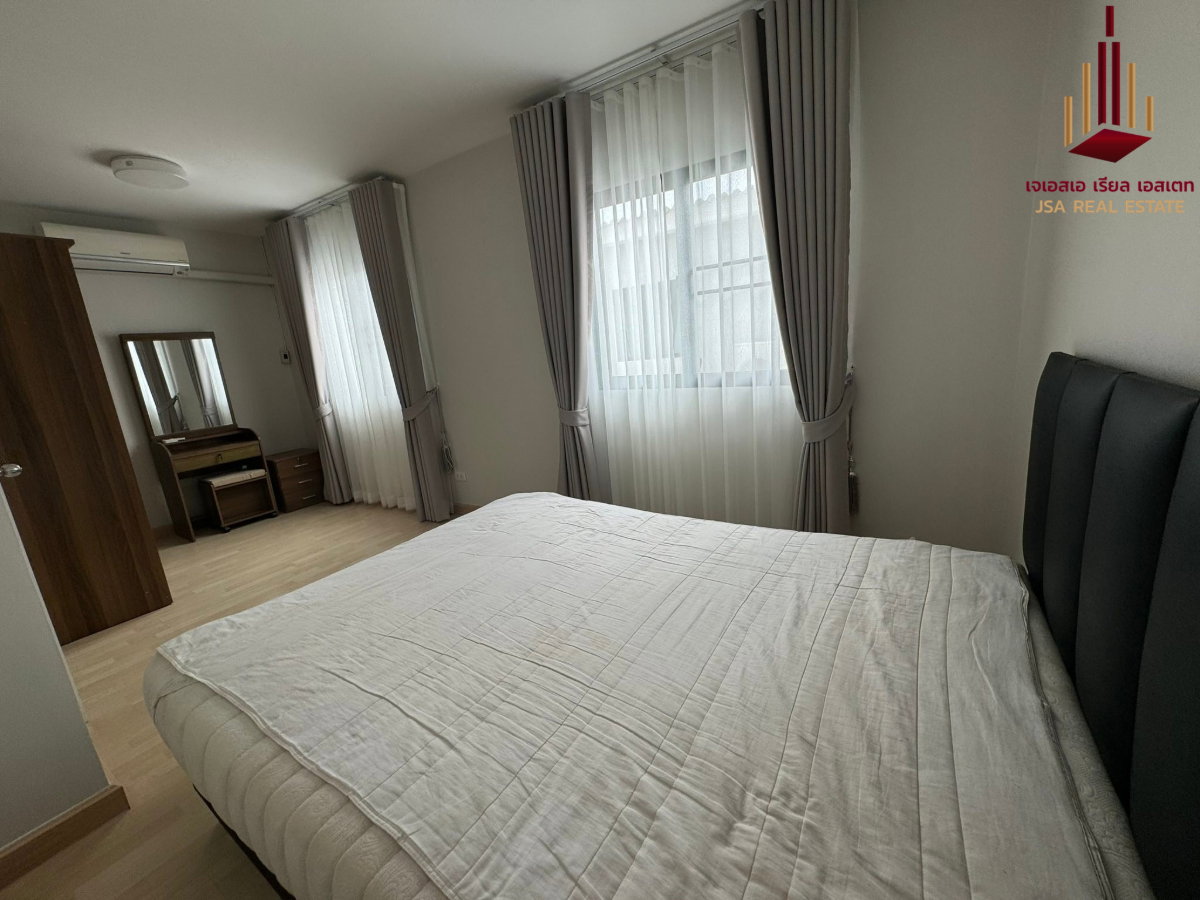 picture ✨ For Rent: The Connect Pattanakarn 38 ✨   💰 Only 26,000 THB/month - 3/9