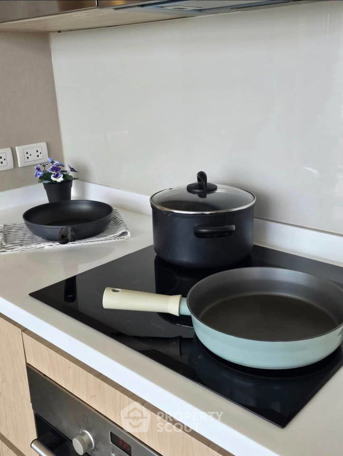 picture 1-BR Condo at Circle Living Prototype New Petchburi near MRT Phetchaburi (ID 2937698) - 9/12