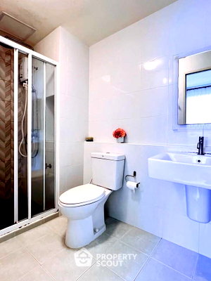 Condos for sale 700 Year Sports Arena Chiang Mai : 1-BR Condo at D Condo Ping close to CentralFestival Chiangmai (ID 2942383)