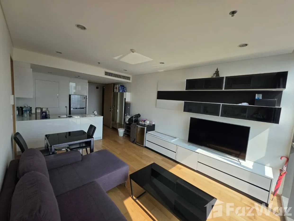 picture 1BD at The Breeze Narathiwas 6383787 - 1/9