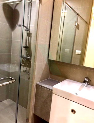 Condos for rent : 🔺 For Rent Condo NOBLE PLOENCHIT Building C, Floor 9,1 bed room, Room size 55.00 sqm