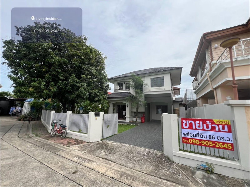 ขายบ้านเดี่ยว : ขายบ้านเดี่ยว หมู่บ้านชลลดา สายไหม 4 ห้องนอน 86 ตรว. พื้นที่สนามหญ้ากว้างขวาง ต่อเติมได้เยอะ ใกล้ รพ.ภูมิพลฯ , BTS คูคต และ สนามบินดอนเมือง
