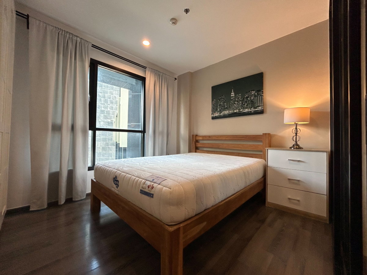 รูป ให้เช่า คอนโด The Base Park West แบบ 1 ห้องนอน ชั้นเตี้ย ใกล้ BTS อ่อนนุช นัดชมได้เลยค่ะ - รูปที่ 2/13