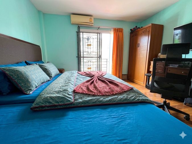4-bed townhouse for sale, 180 sqm, 23.2 sq wah, Phairoj Village Bangna