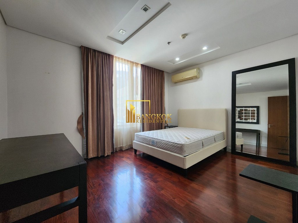 รูป Expansive 3 Bedroom Apartment in Popular Asoke Area - BR20960AP - รูปที่ 11/29