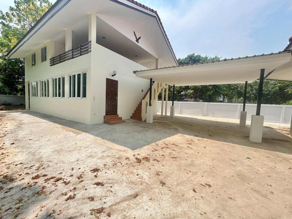 รูป ขายบ้านเดี่ยว 2 หลังในพื้นที่เดียวกัน ทำเลสารภี ใกล้วงแหวนรอบสอง #เชียงใหม่ ราคาเพียง 3.5 ล้านบาท  #C6MG100546 - รูปที่ 3/24