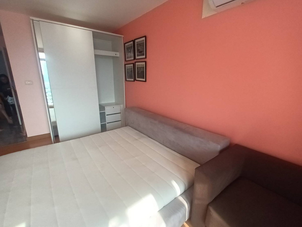 picture Budget-Friendly Condo Near BTS Onnut - 4/13