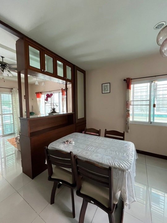 รูป 🏡 ให้เช่าบ้านเดี่ยว 2 ชั้น เดินทางสะดวก ในหมู่บ้านติดถนนวงแหวนรอบ 2 พร้อมเฟอร์นิเจอร์ครบชุด ทำเลดีมาก ใกล้รวมโชค โลตัส บิ๊กซี 7-11 และอื่นๆอีกมากมาย - รูปที่ 7/11