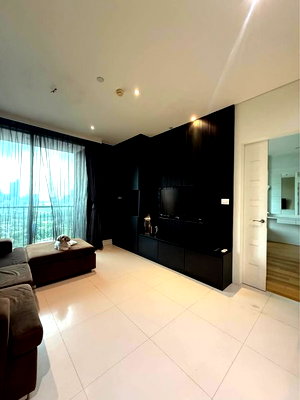 ขายคอนโด : A034103 Aguston Sukhumvit 22