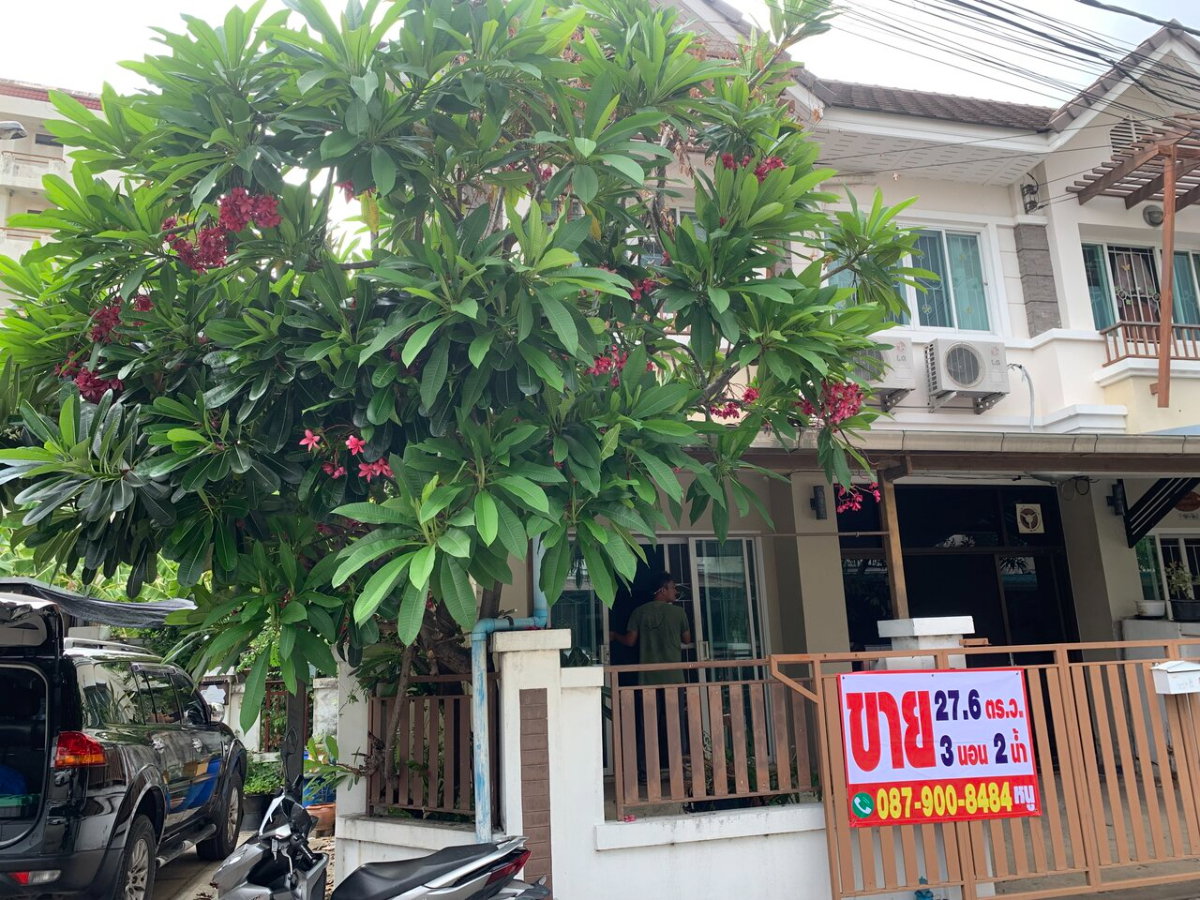 รูป 🏡 ขายทาวน์เฮาส์ 2 ชั้น 27.6  ตรว. หลังมุม พื้นที่กว้าง อยู่สบาย 📍 หมู่บ้านเปี่ยมสุข 4 ซอยสุขาประชาสรรค์ (ซอยวัดกู้)  ปากเกร็ด  นนทบุรี - รูปที่ 2/15