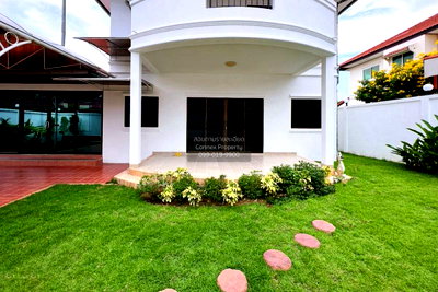 บ้านเดี่ยว บ.ซัมมิท อีเล็คโทรนิค คอมโพเน้นท์ : ขายบ้าน  รอยัลวิว วิลเลจ หนองปรือ บางละมุง ชลบุรี CX-156821 ✅ ทักไลน์ @connexproperty ตอบทันที ทีมงานมืออาชีพ ✅