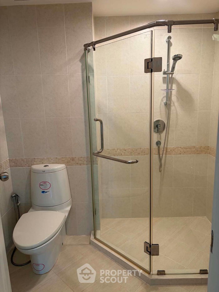 picture 2-BR 82 Sqm On 17th Floor, Baan Siri Silom Near BTS Surasak (100m) (ID 2945369) - 6/8