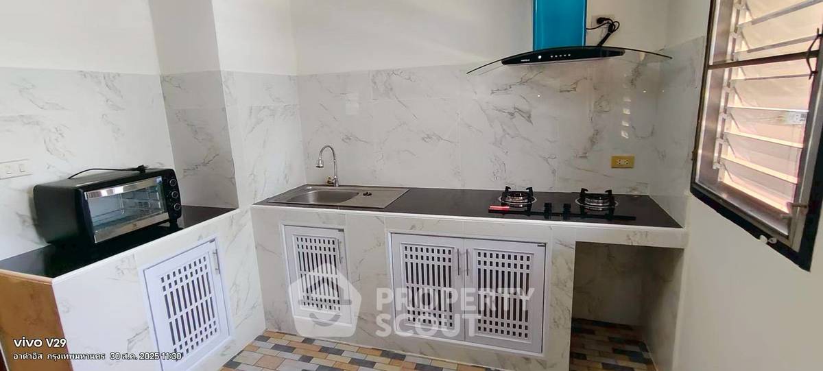 picture 2-BR Condo at Le Premier 2 Condominium near BTS Thong Lor (ID 1981857) - 20/22