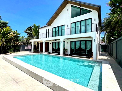 เช่าบ้านเดี่ยว เขาชีจรรย์ : วิลล่า 4-ห้องนอน ใกล้ เมืองพัทยา (ID 2878725)