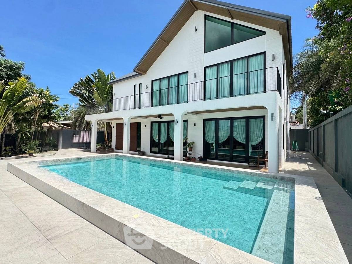 picture 4-BR Villa close to Pattaya (ID 2878725) - 1/20