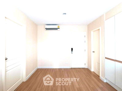 Condos for rent BTS Asok : 1-BR Condo at The Nest Sukhumvit 22 near MRT Queen Sirikit National Convention Centre (ID 1966465)