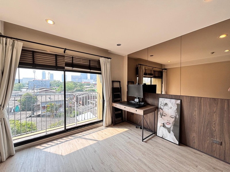picture 💗✨ Noble Above Wireless-Ruamrudee Condo FOR RENT Ready to Move In ✨💗 - 9/10