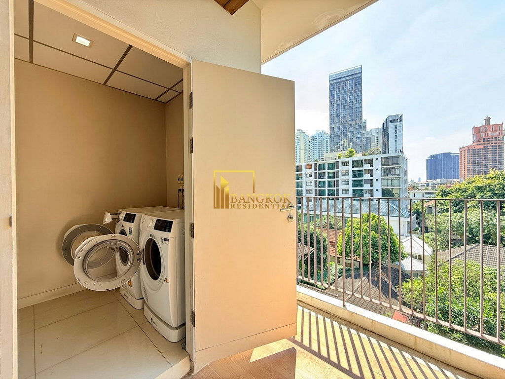 รูป Modern 2 Bedroom Apartment For Rent in Phrom Phong Area - BR20177AP - รูปที่ 23/28