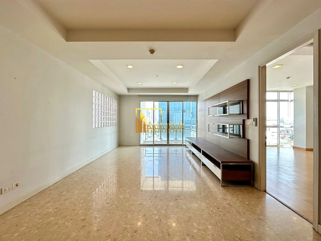 รูป Nusasiri Grand | Spacious 2 Bedroom Condo Next to BTS Ekkamai - BR19036CD - รูปที่ 1/23