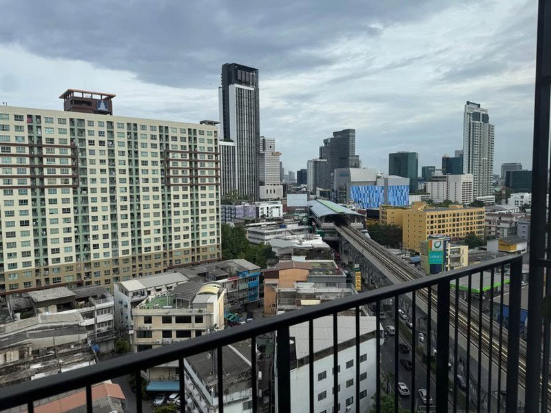 รูป A034177 Centric Ratchayothin - รูปที่ 7/8