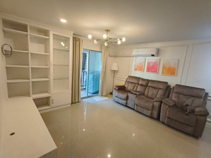 รูปภาพ Condo for rent Regent Home 4 Soi Sukhumvit 85 Good location near BTS On Nut